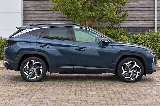 Hyundai TUCSON 1.6 T-GDi 13.8kWh Premium SUV 5dr Petrol Plug-in Hybrid Auto 4WD Euro 6 (s/s) (2