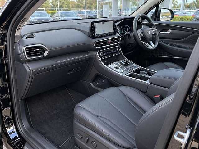 Hyundai SANTA FE 1.6 T-GDi 13.8kWh Premium SUV 5dr Petrol Plug-in Hybrid Auto 4WD Euro 6 (s/s) (2