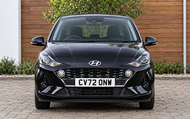 Hyundai i10 1.2 Premium Hatchback 5dr Petrol Auto Euro 6 (s/s) (84 ps)
