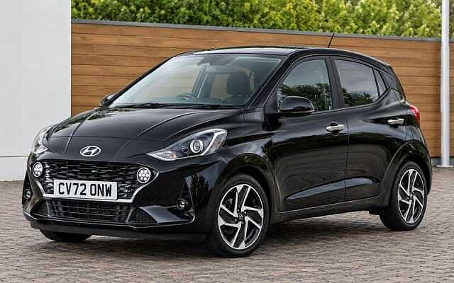 Hyundai i10 1.2 Premium Hatchback 5dr Petrol Auto Euro 6 (s/s) (84 ps)