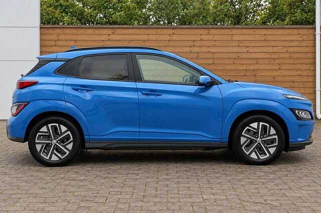 Hyundai KONA 64kWh Ultimate SUV 5dr Electric Auto (10.5kW Charger) (204 ps) Surfy Blue