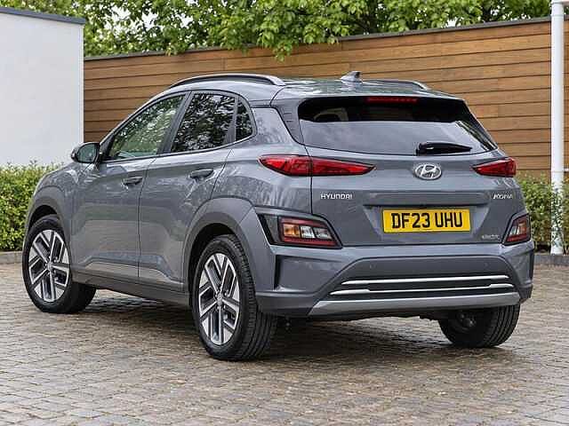 Hyundai KONA 64kWh Ultimate SUV 5dr Electric Auto (10.5kW Charger) (204 ps)