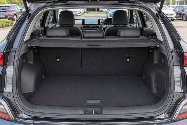 Hyundai KONA 64kWh Ultimate SUV 5dr Electric Auto (10.5kW Charger) (204 ps)